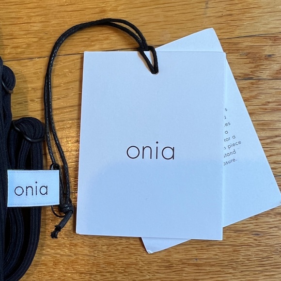 Onia Demi Irregular Rib Bikini Top In Black (M) - Picture 6 of 8